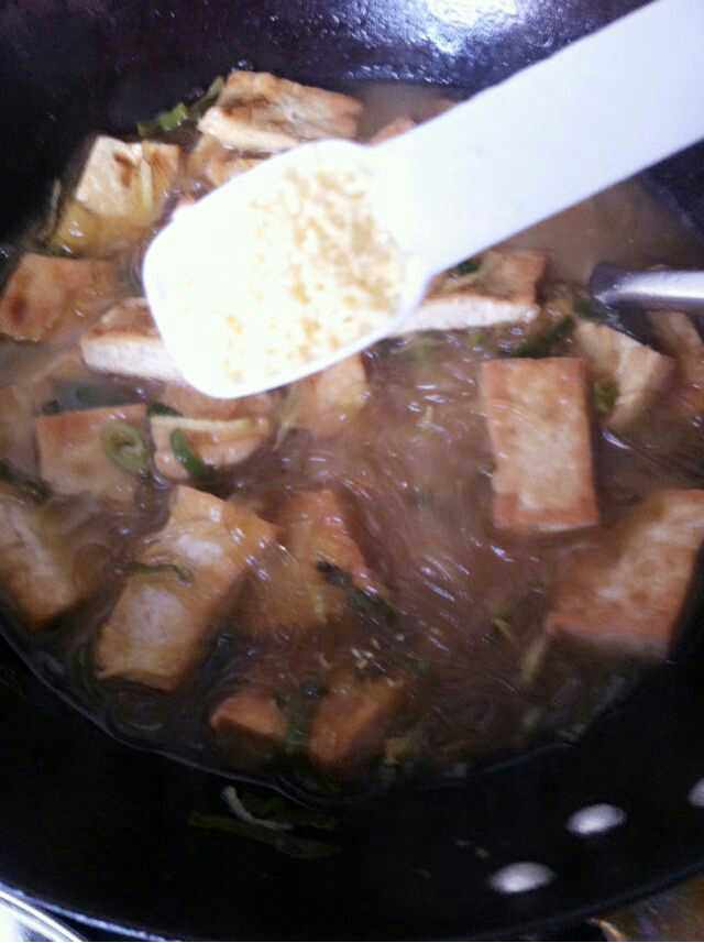 豆腐炖粉丝步骤15