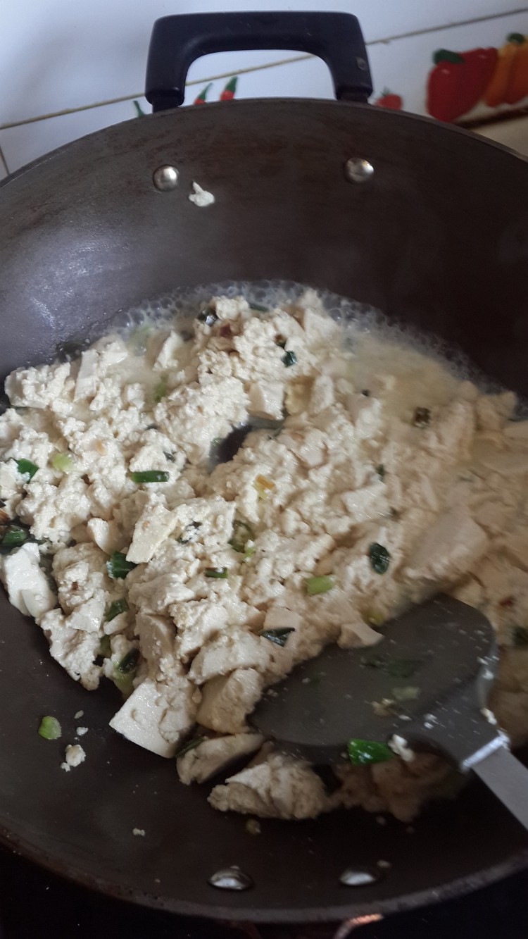 葱花扒豆腐步骤4
