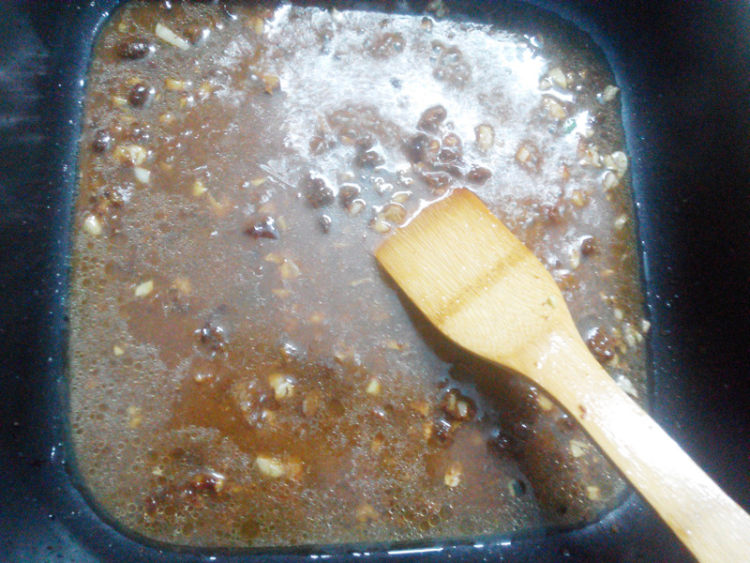 酱汁豆腐块步骤7