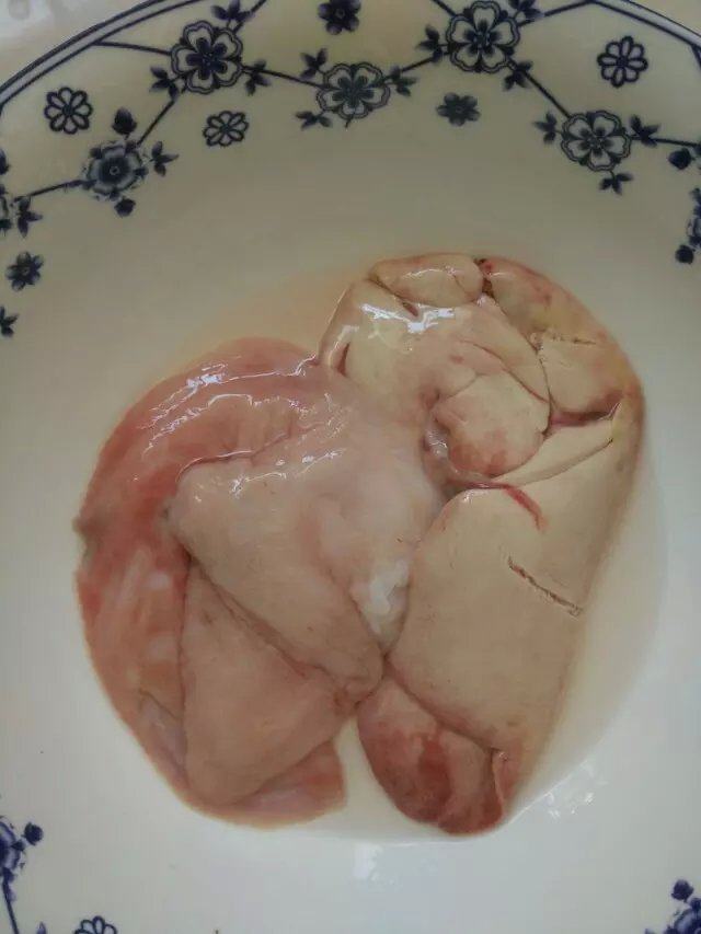 丑鱼豆腐汤步骤3