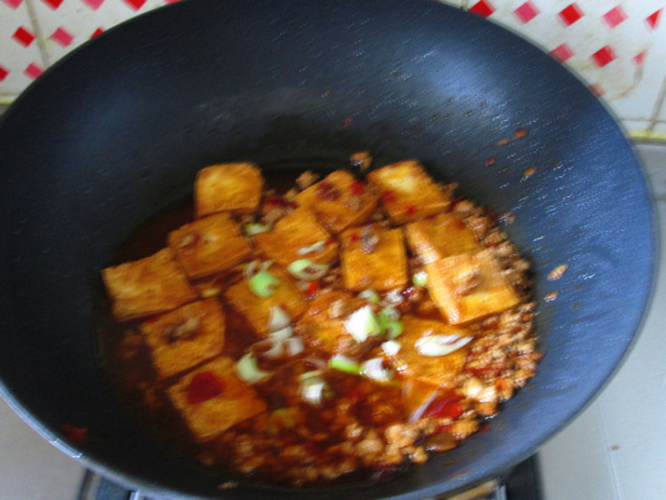 鱼香肉沫烧豆腐步骤9