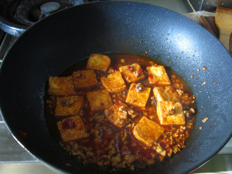 鱼香肉沫烧豆腐步骤8