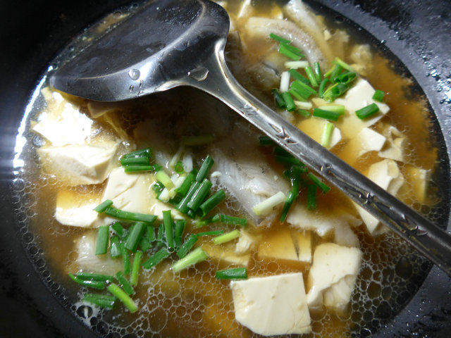 虾潺豆腐汤步骤11
