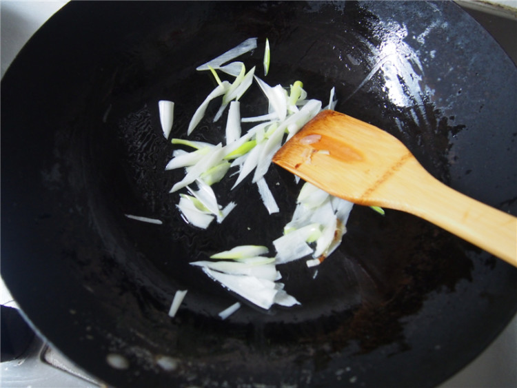 葱烧豆腐步骤4