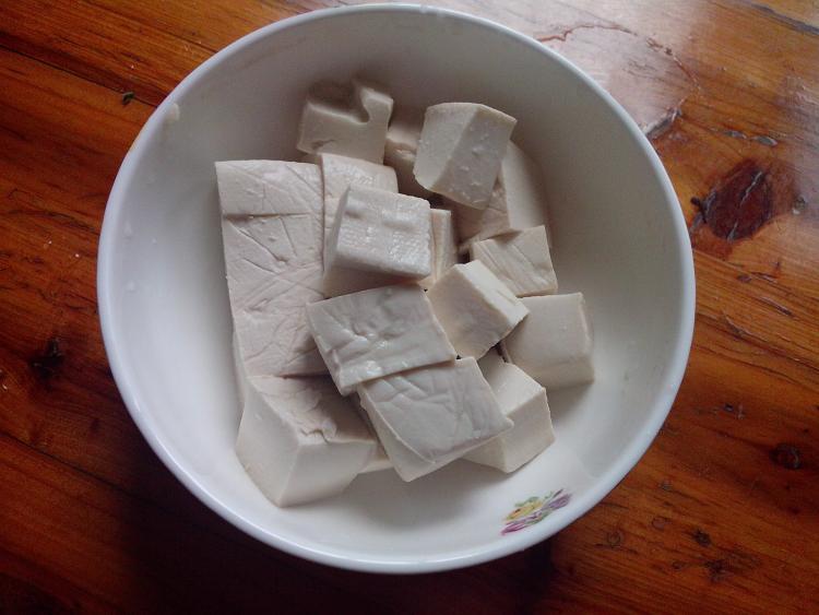 豆腐烧鱼块步骤5