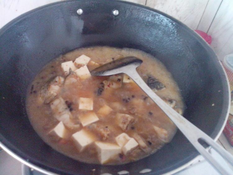 豆腐烧鱼块步骤12
