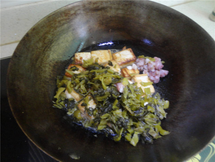 咸菜豆腐步骤4
