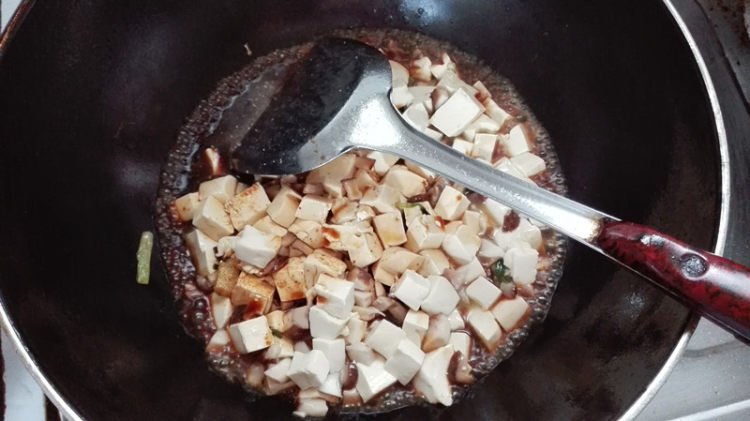 豆腐炖香菇步骤6