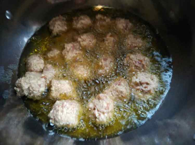 肉豆腐丸子步骤5