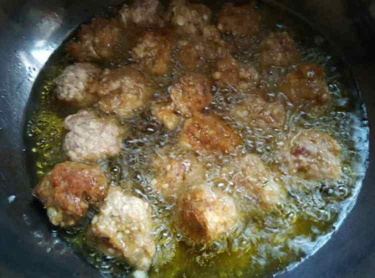 肉豆腐丸子步骤6
