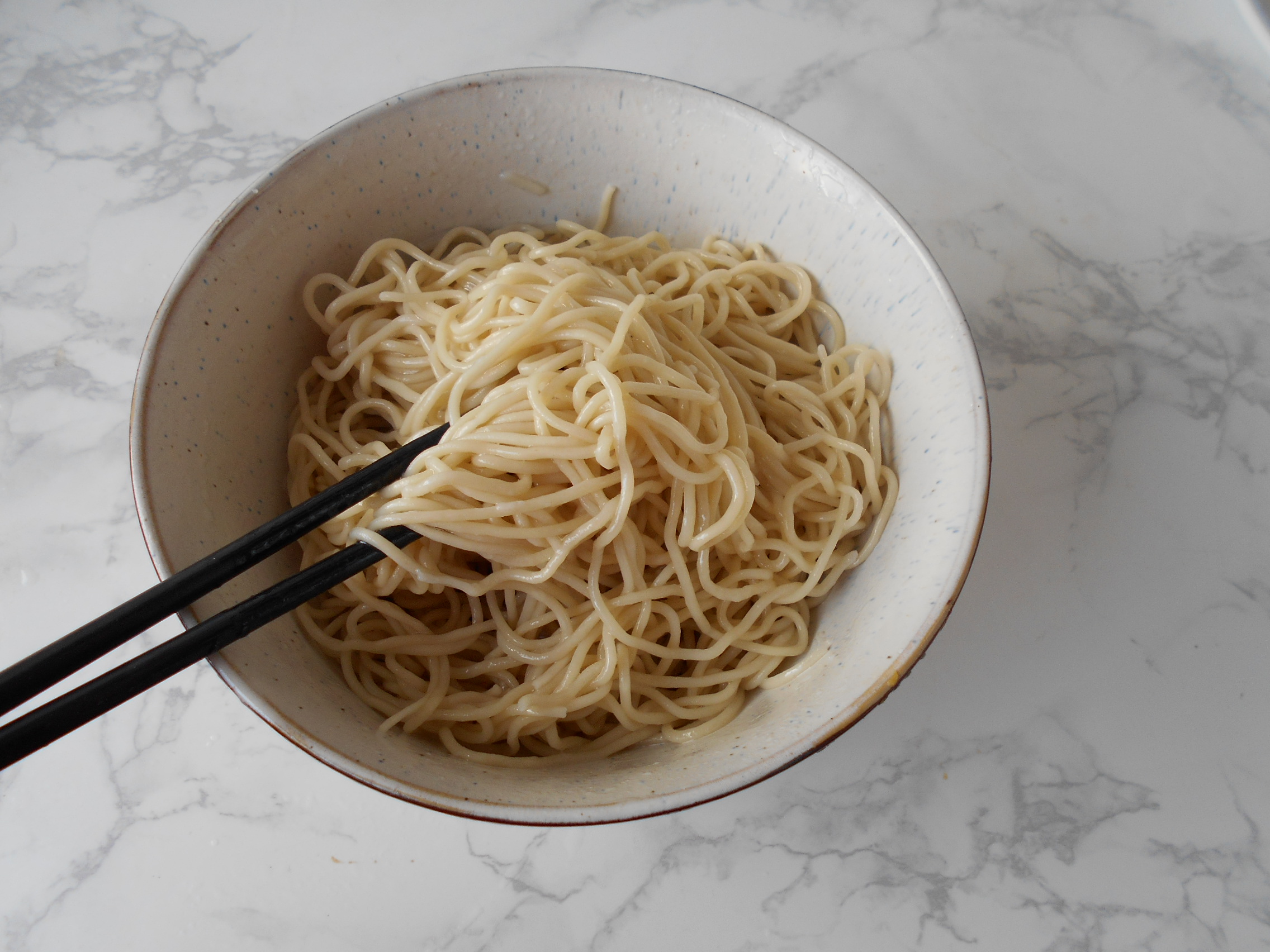 榨菜肉丝炒面步骤6