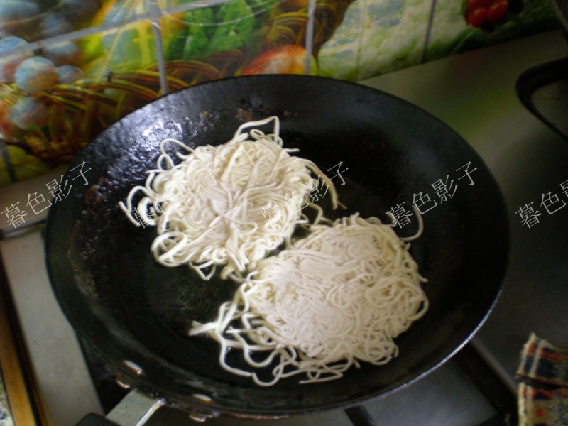 酥脆龙须饼步骤6