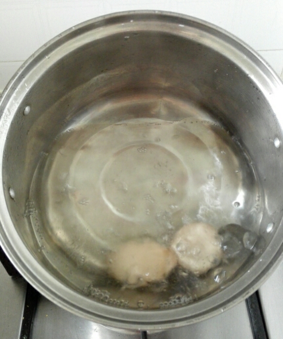 冰草鸡蛋沙拉步骤1