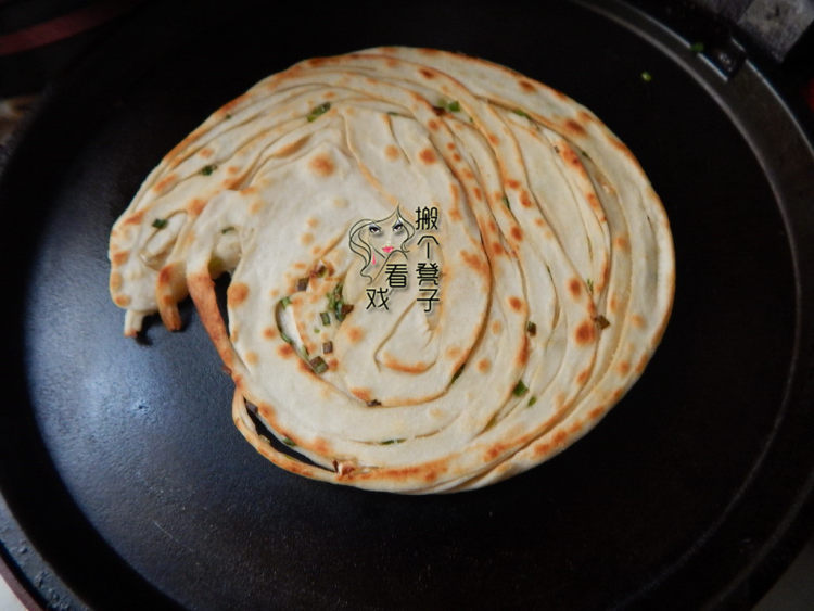 蜜汁酱手抓饼步骤16