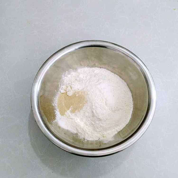芝麻盐千层饼步骤1