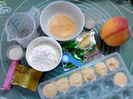 黄桃面包配法罗夫蛋奶步骤1