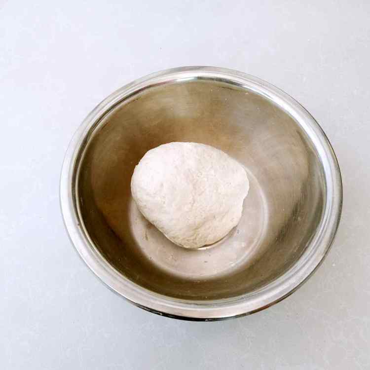 油酥金黄糖饼步骤2