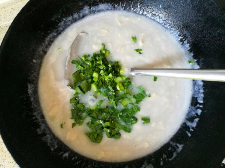 小香芋肉丸奶白汤步骤10