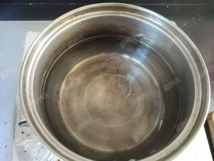 肉酱螺旋意面步骤2