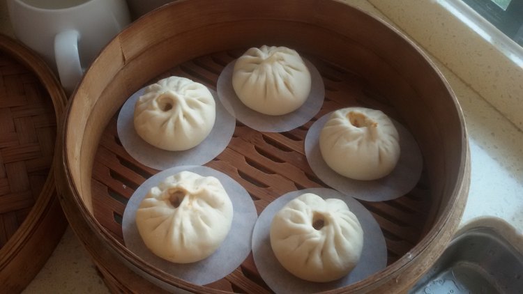 葱香胡萝卜肉包步骤10