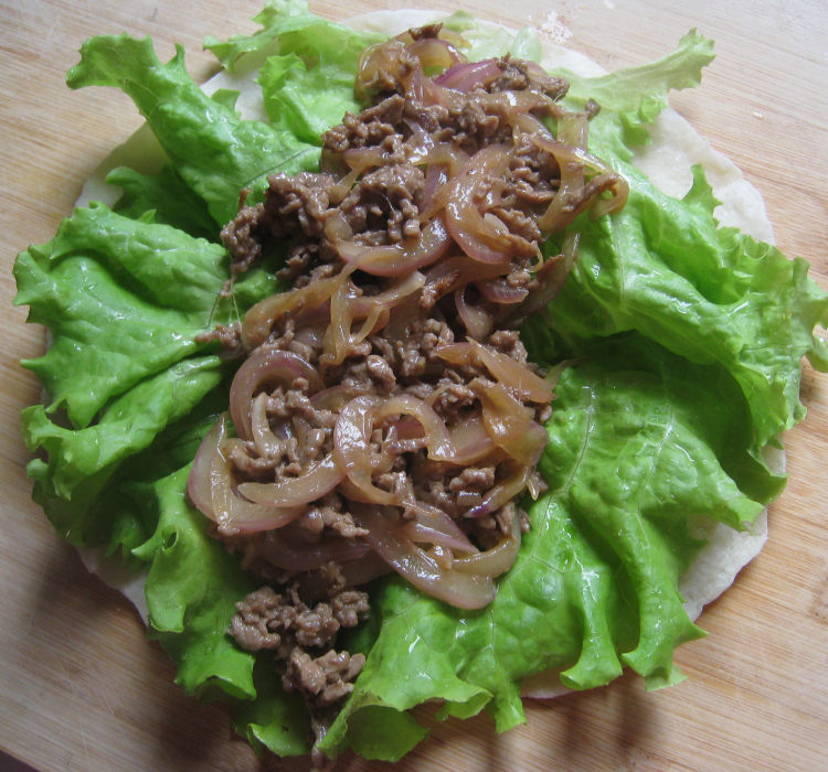 洋葱牛肉丝卷饼步骤11