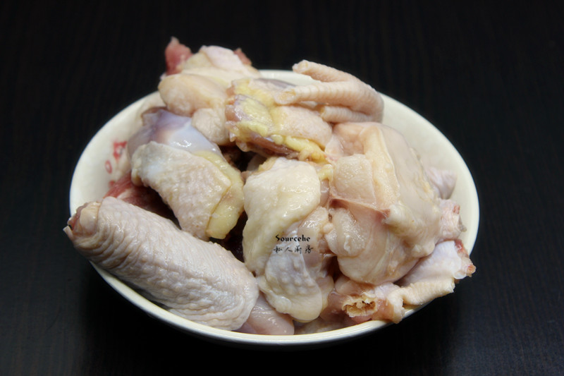 酱香冬瓜焖鸡步骤1
