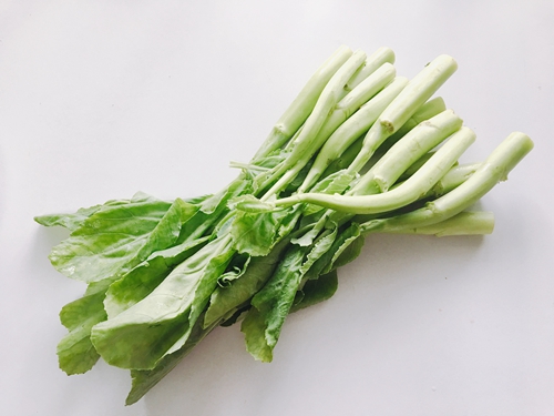 蒜香蚝油芥蓝步骤1