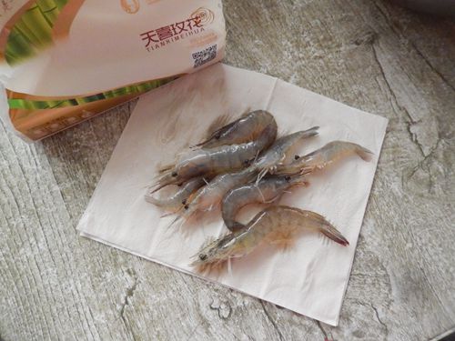 八宝香辣大虾步骤4