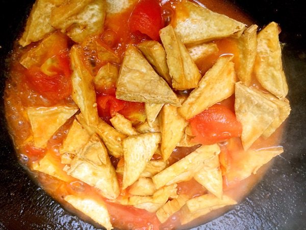 西红柿烩豆腐步骤10