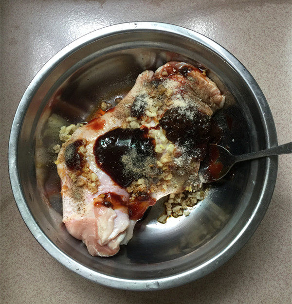 秘制酱烤鸭腿步骤6