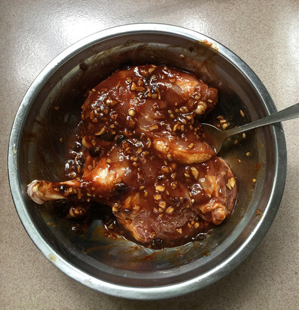 秘制酱烤鸭腿步骤7