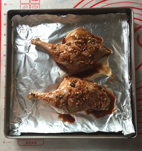 秘制酱烤鸭腿步骤9