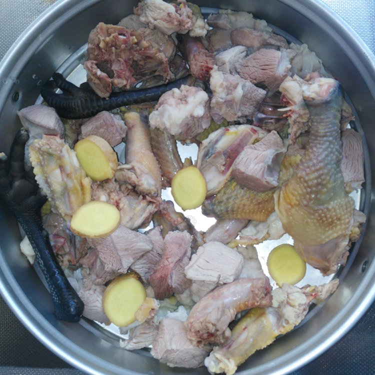 啤酒鸡步骤1