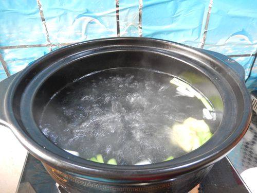 海鲜冬瓜煲步骤7