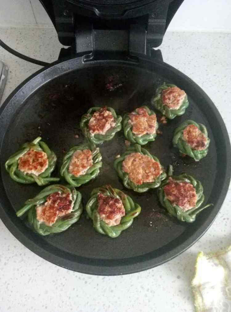 豇豆酿肉步骤8