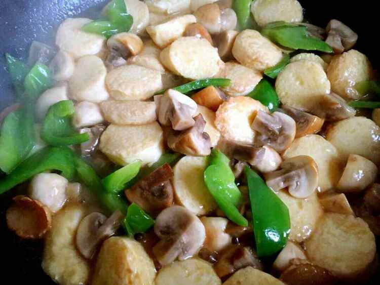 蘑菇烧玉子豆腐步骤5