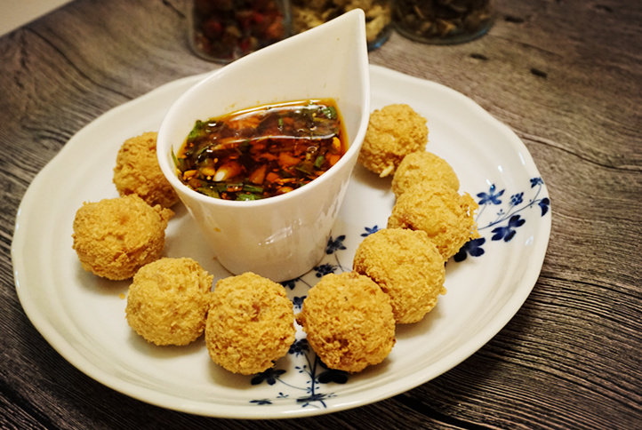 豆腐圆子步骤7