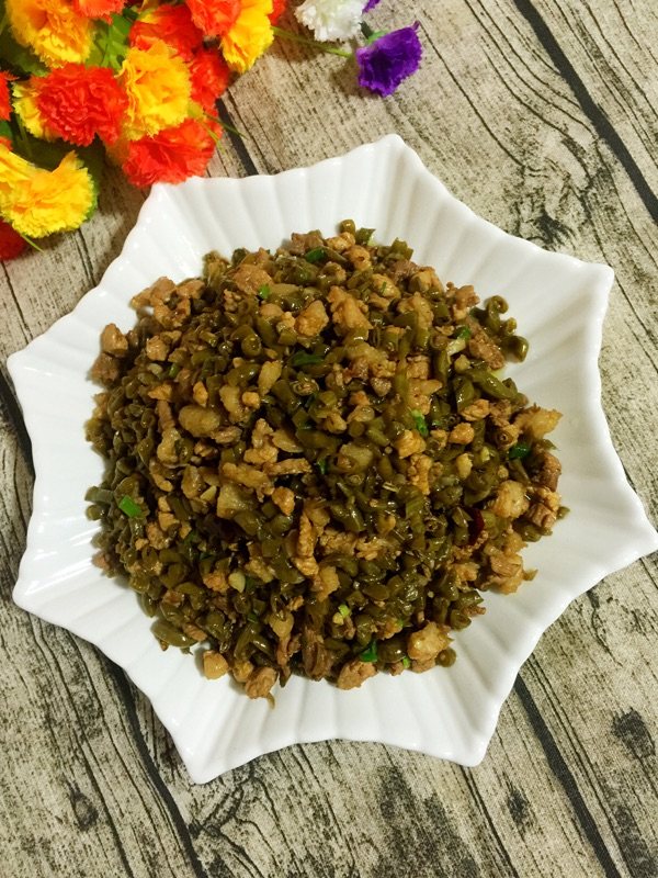 酸豆角炒肉丁步骤15