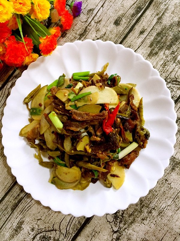 酸辣椒酸萝卜炒牛肉步骤13