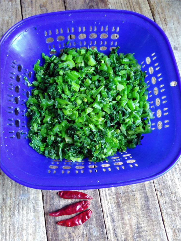 素炒鸡冠菜步骤6