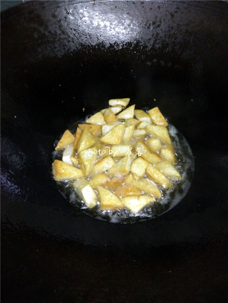 叉烧蜜汁豆腐角#本味步骤5