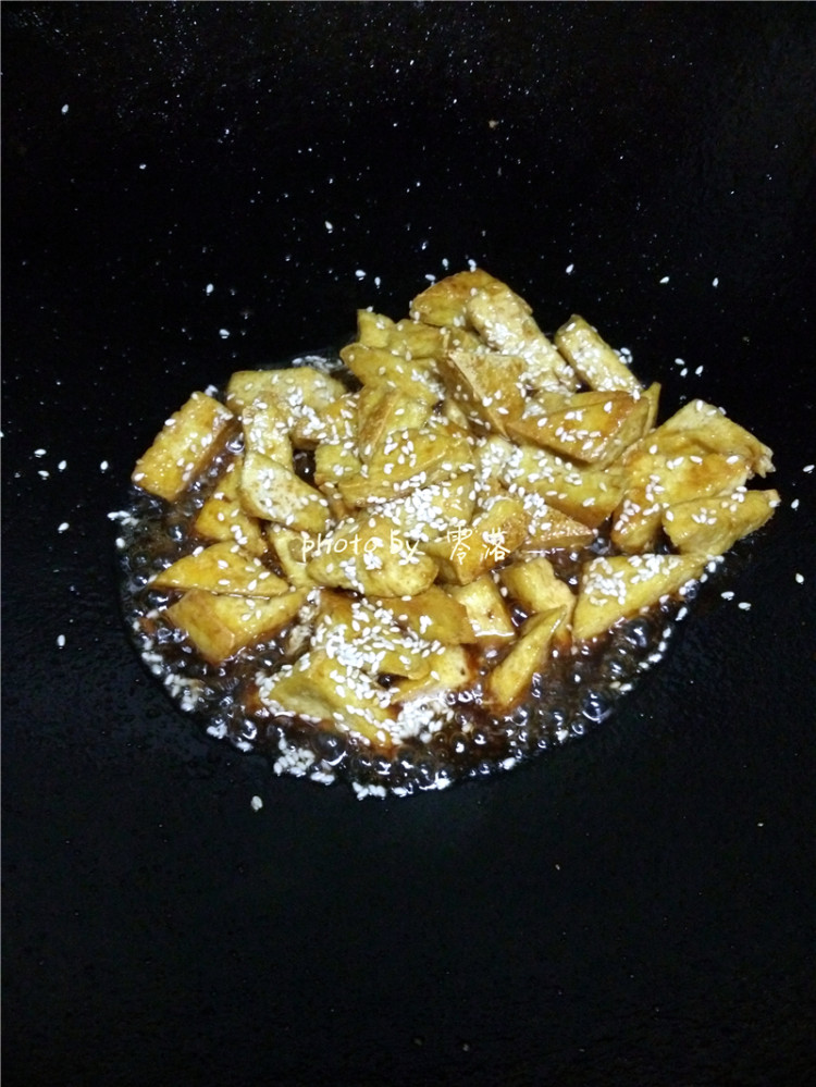 叉烧蜜汁豆腐角#本味步骤10