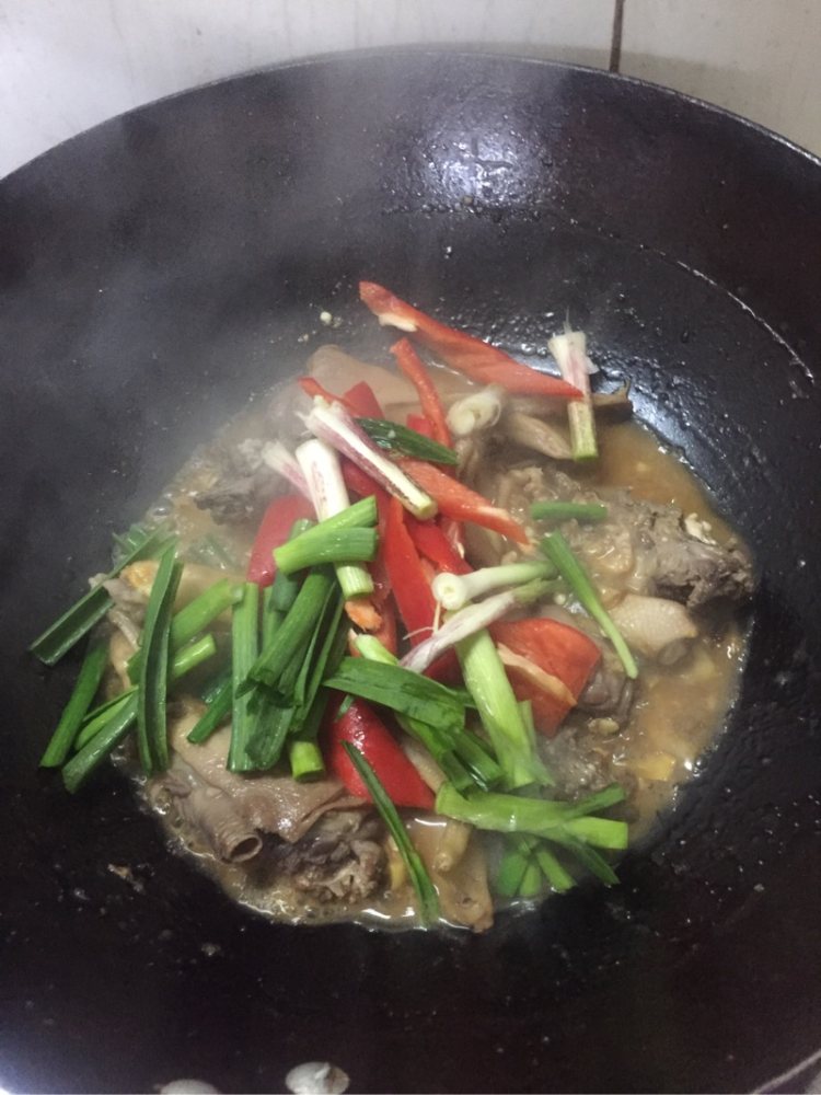 酱焖鸭头鸭掌步骤9