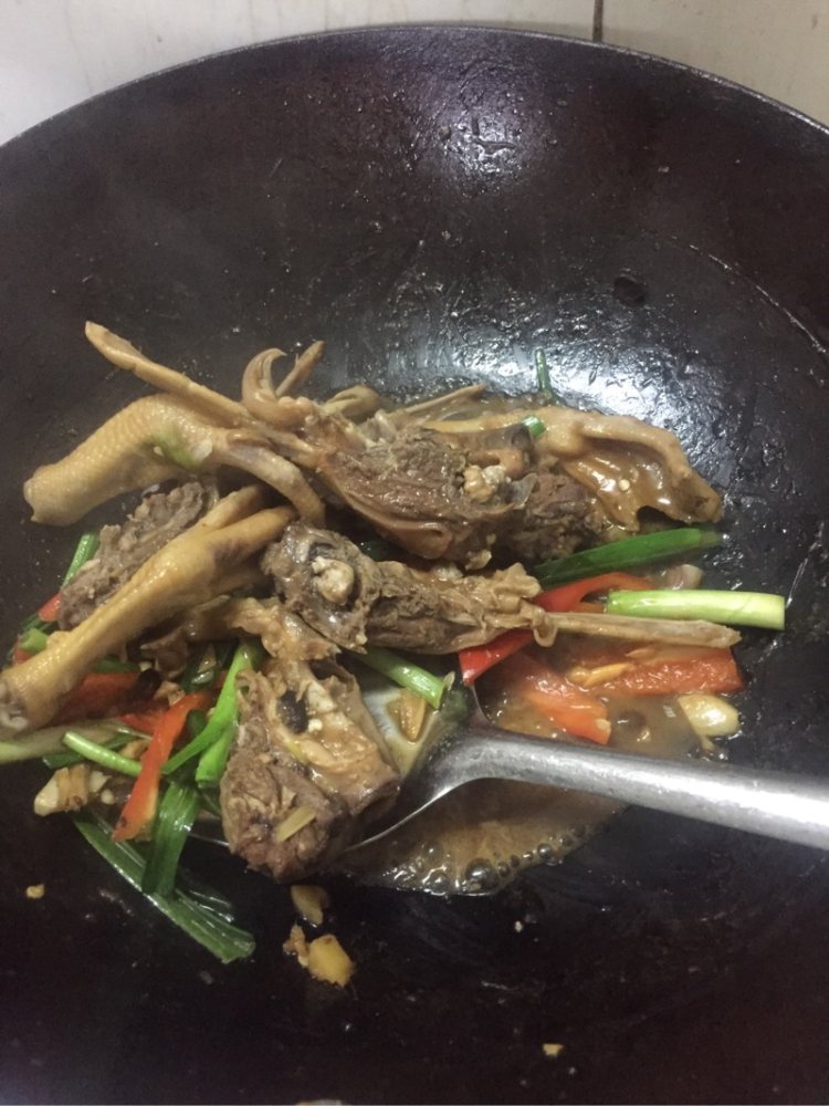 酱焖鸭头鸭掌步骤10