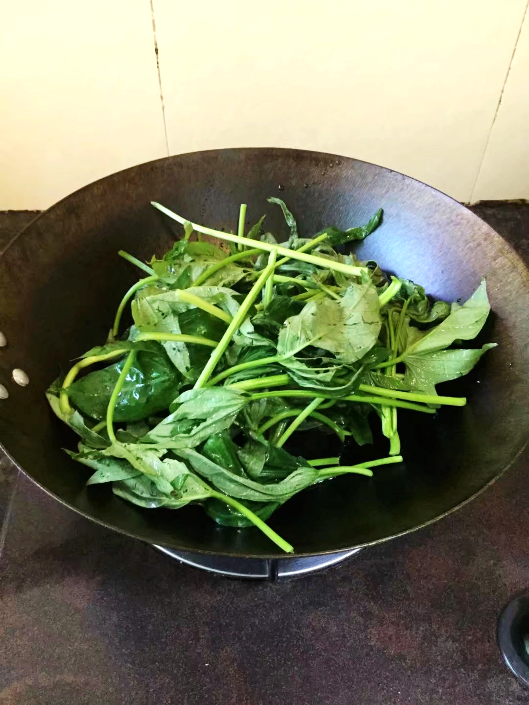 薯苗炒米粉步骤3