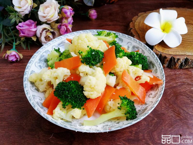 胡萝卜炒双花