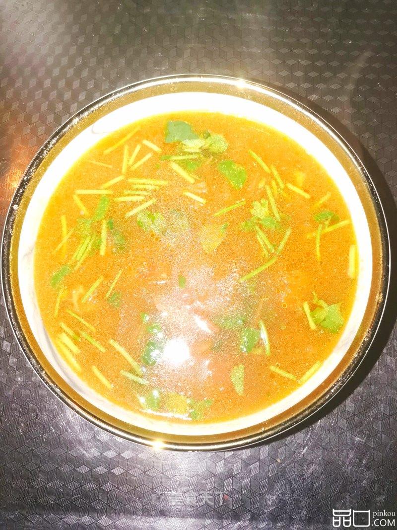 番茄浓汤汆肉片