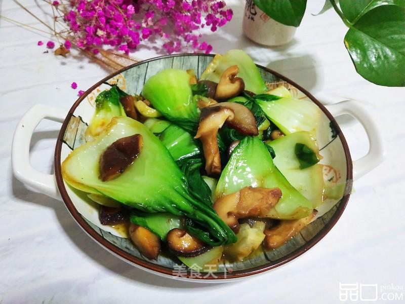 腊肉炒香菇油菜