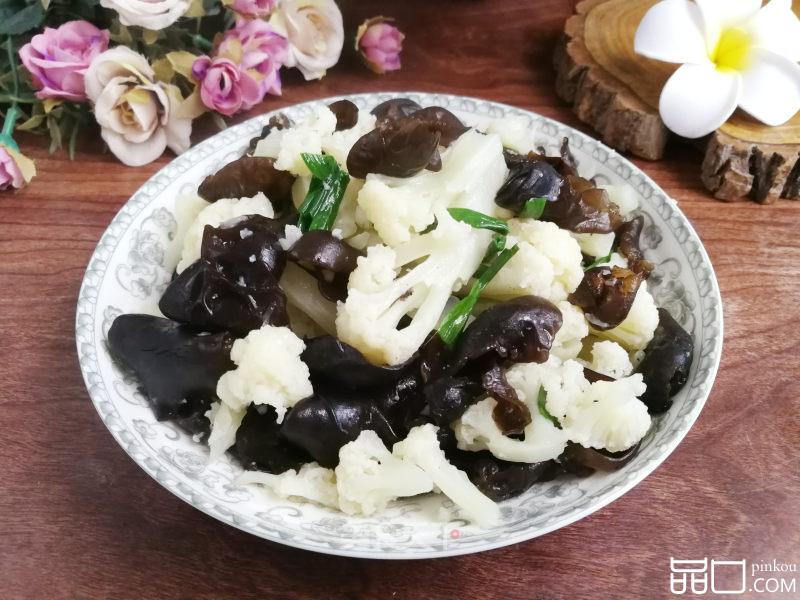 黑木耳炒花菜