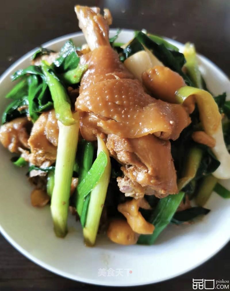 蒜苗炒鸡